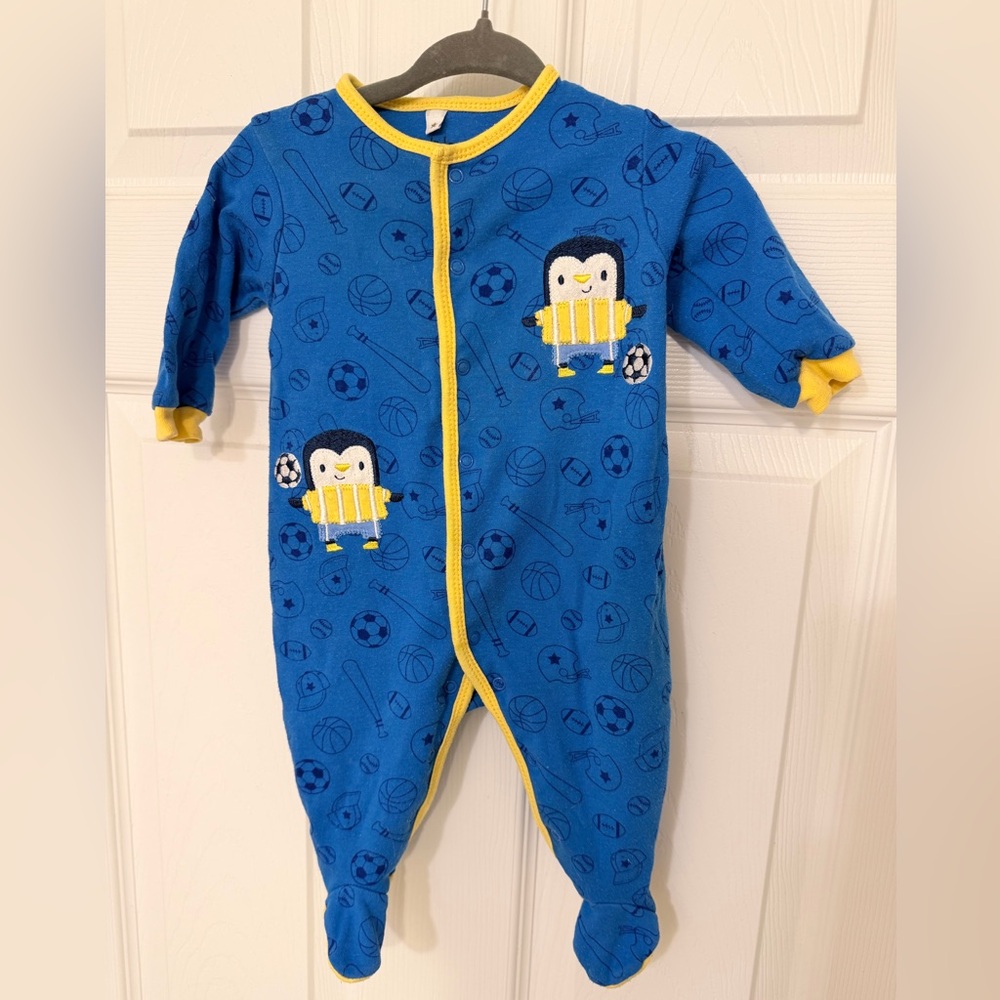 Pekkle Blue Penguin Soccer Sleeper